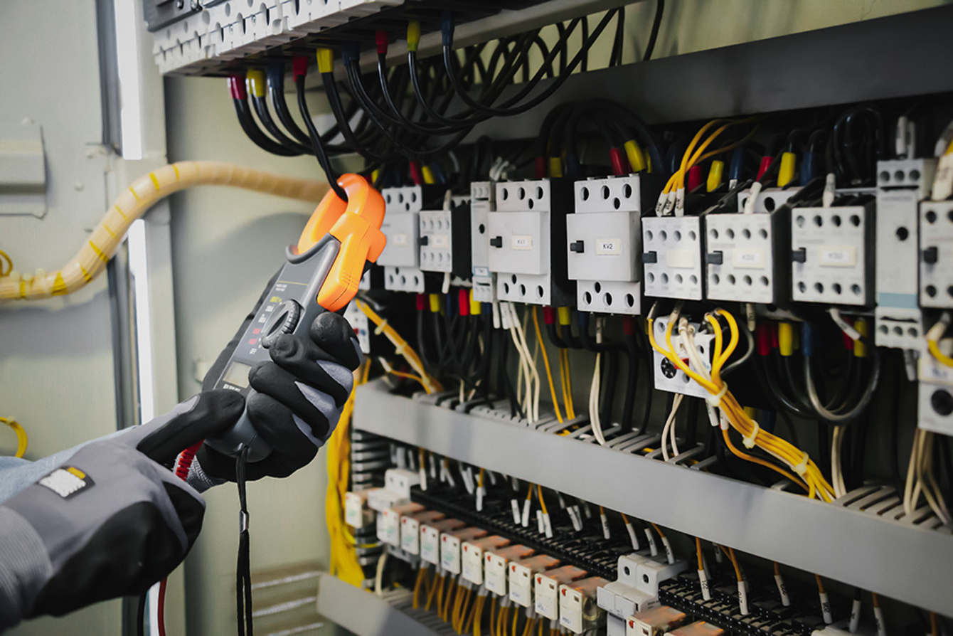 DGUV Vorschrift 3-Check bei Elektro Lips INH. JOERG NEBLUNG in Erfurt