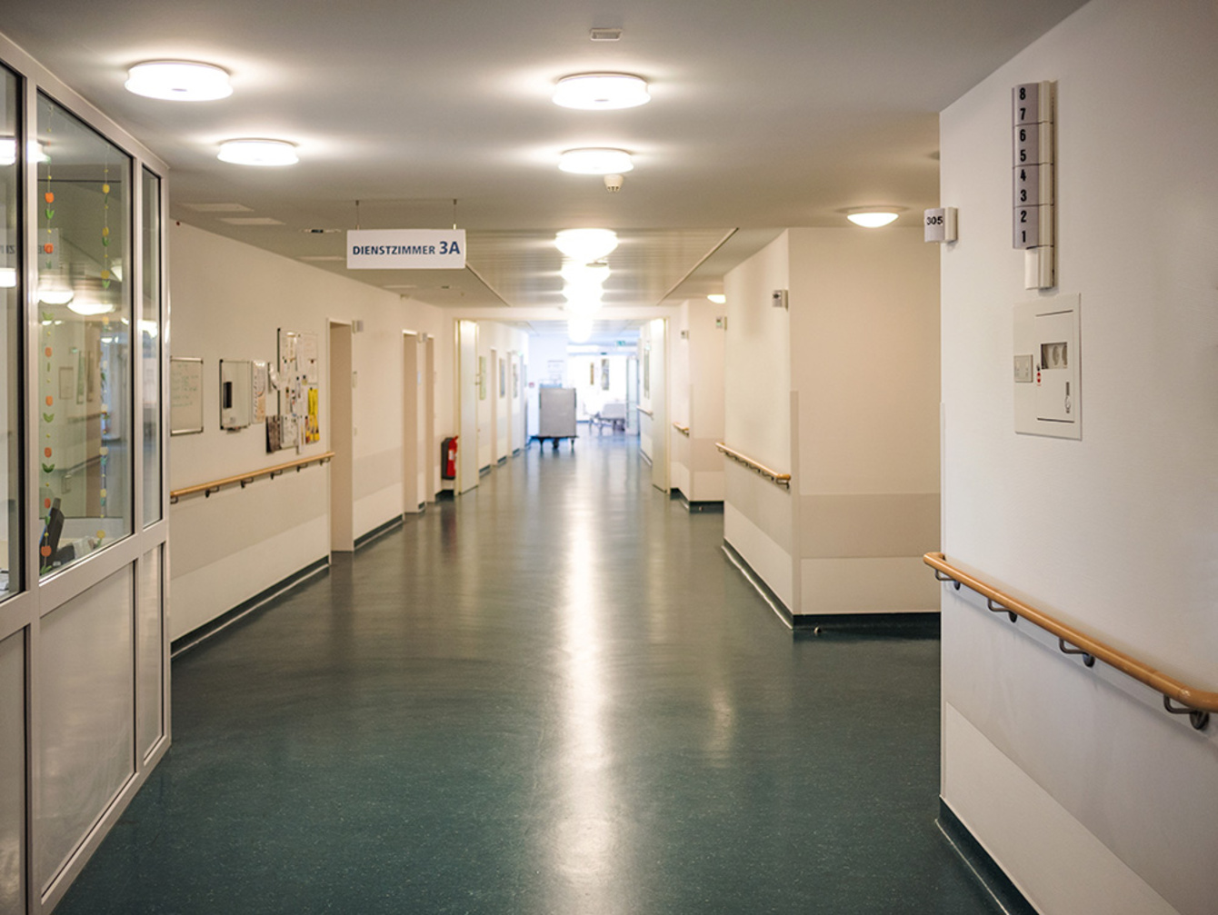 Feststell­anlagen bei Elektro Lips INH. JOERG NEBLUNG in Erfurt